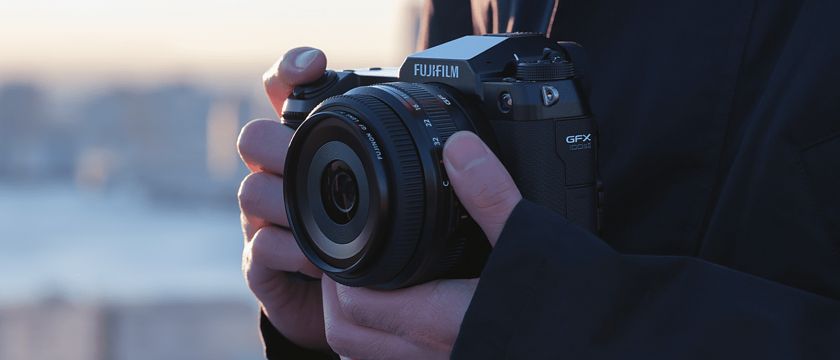 更輕更強！Fujifilm GFX100S II 向攝影發燒友招手