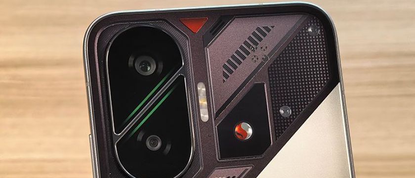 小米 Poco F7 評測：平價機主攻效能與續航力