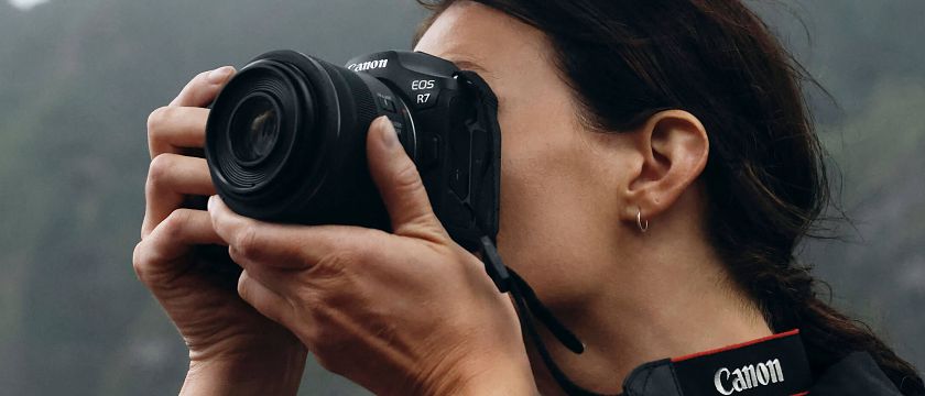 Canon 或推無機械快門相機，EOS R7 Mark II 成試金石？