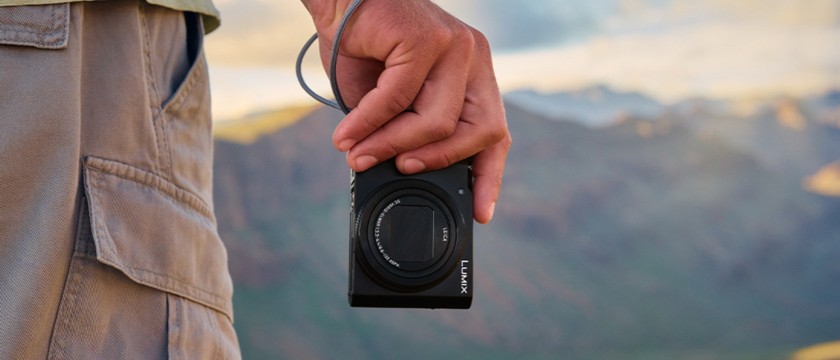 1 吋 CMOS 長砲機仔回歸，Panasonic ZS300 升級玩「簡潔」美