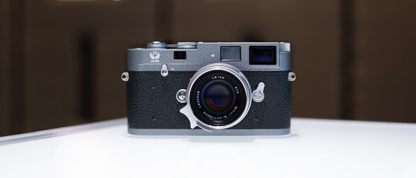 全球限量 100 部！Leica M-A 銀座週年版發表，為何「鎚紋漆」令人瘋狂？