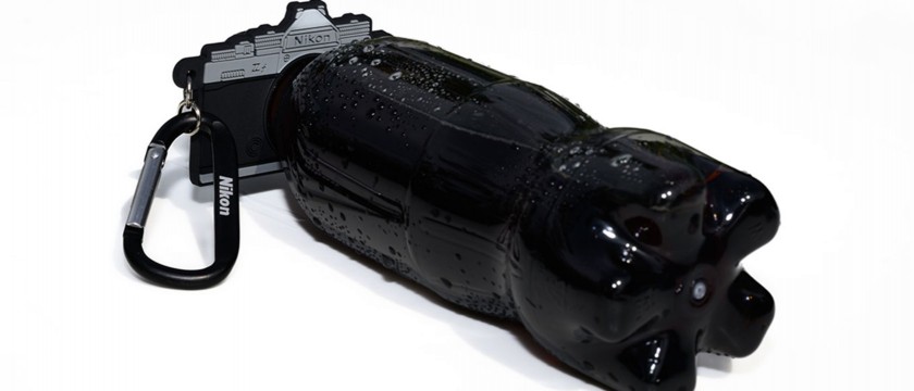 Nikon Zf 化身成水樽扣？500ml 膠樽秒變「長炮」
