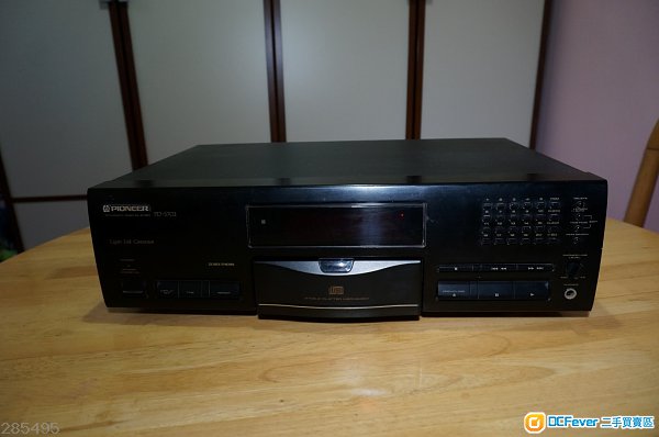 Pioneer PD-S702 CD Player