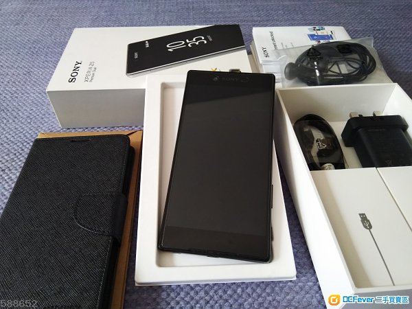 SONY Xperia Z5 Premium 行貨 黒色
