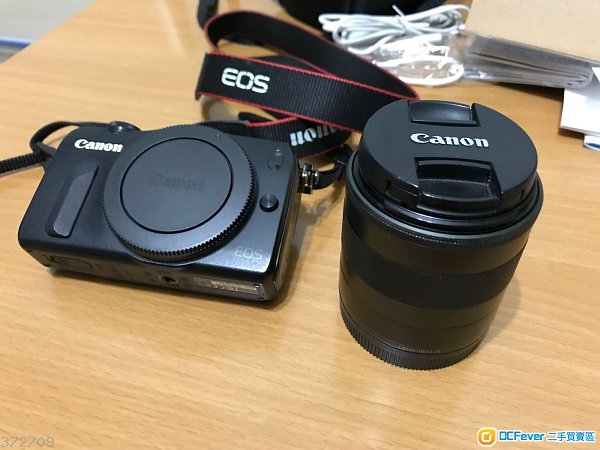 canon eos m1 相机(body 18-55mm 镜)
