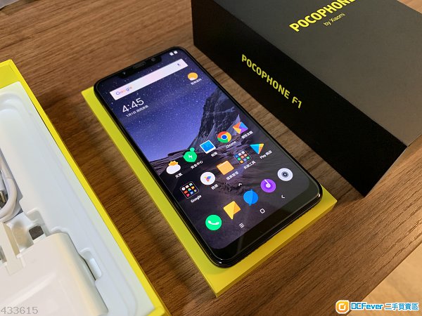 出售 小米 pocophone f1 黑色港行 s845 6 128 手机一部