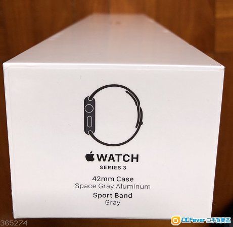 iwatch 3 space gary aluminium sport band(new unopen box)