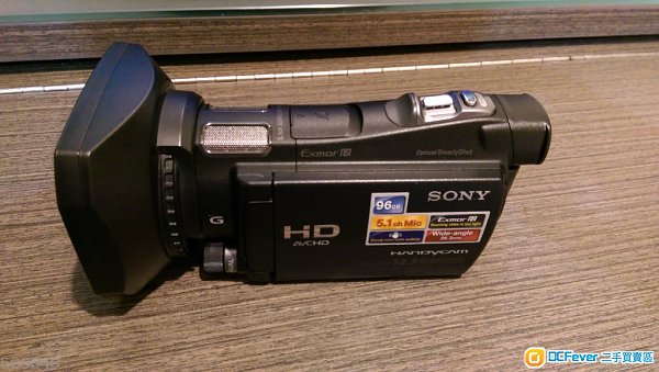 sony hdr-cx700e