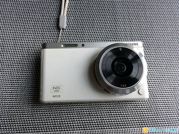 三星95%新微单相机 三星(samsung nx mini 微型单电套机(9mm)定焦