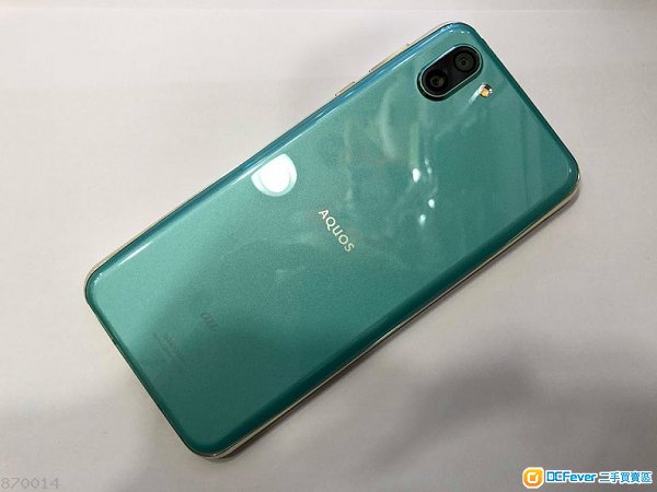 au aquos sharp r2 shv42 蓝绿色 64gb rom 4gb ram 6吋全萤幕 wqhd