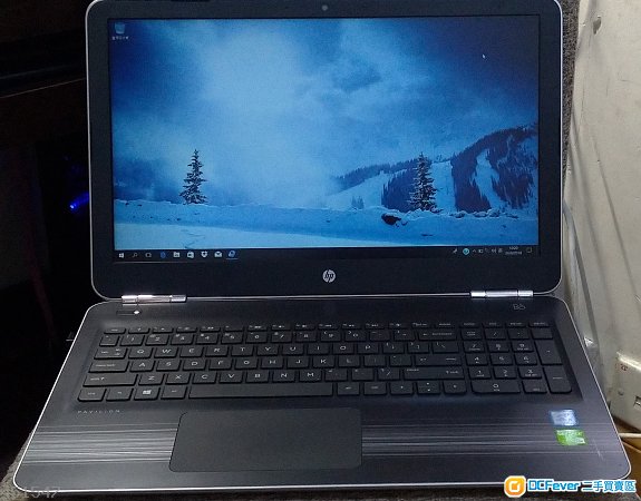 hp pavilion notebook 15吋 i5-6200u 8gb ram