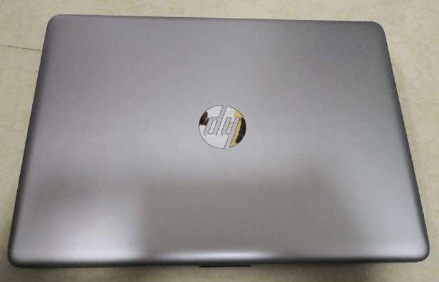 (二手)惠普 hp laptop 14q-bu102tx 14" i5-8250u,8g,256g ssd 1080p