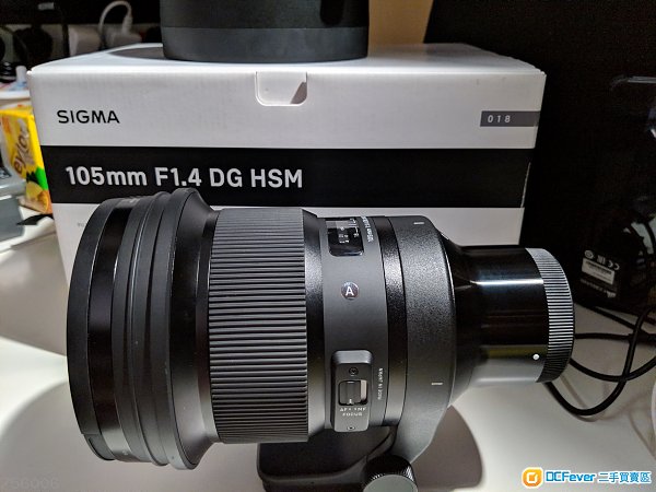 出售98% new sigma 105 f/1.4 大光圈 sony e mount 行货 保养到21年