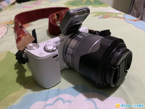 sony nex5r with sel1855