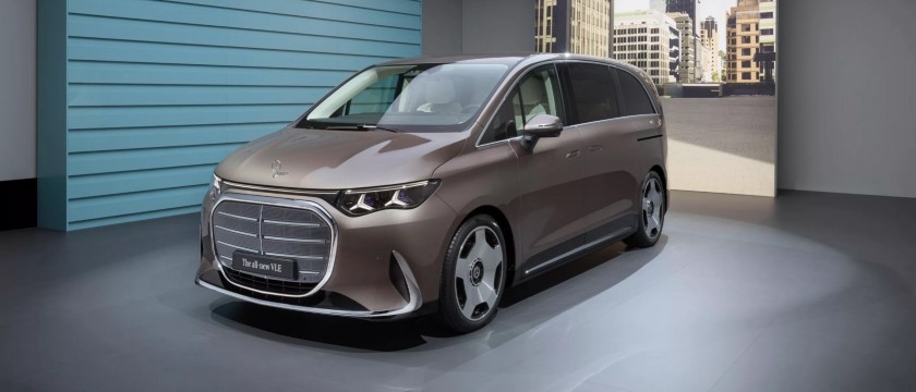 平治全新 VLE 正式發表！800V 架構、700 公里續航，定義純電「陸上官邸」