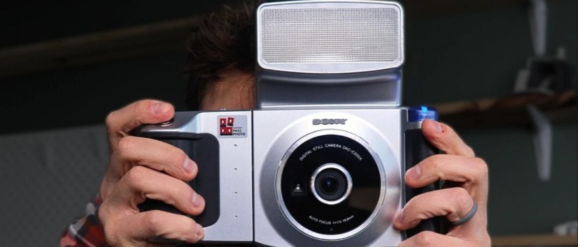 史上最大內閃？揭開 22 年前 Sony「證件相機」的秘密！
