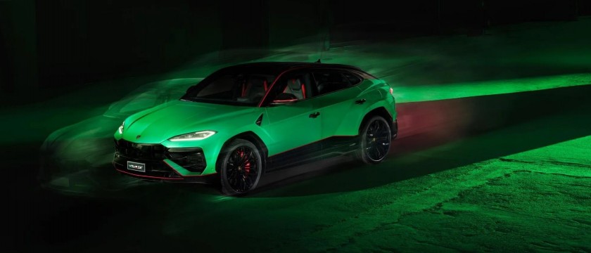 800 匹油電蠻牛王者！林寶堅尼 Urus SE Tettonero Capsule 限量 630 輛！