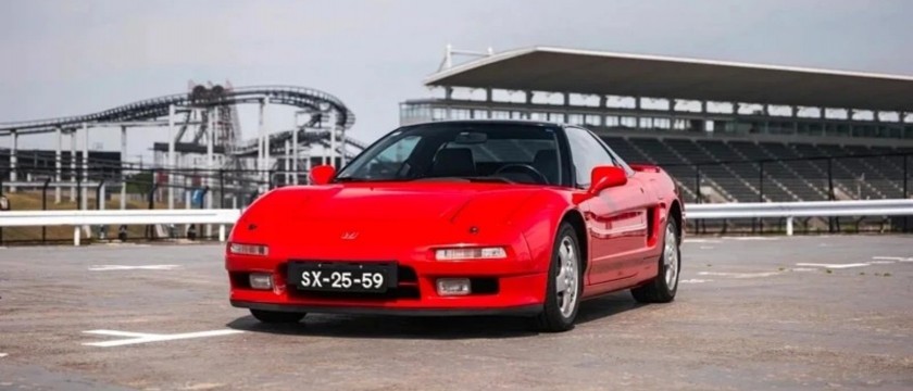 車神 Ayrton Senna 專屬紅色 Honda NSX 登陸倫敦拍賣，估價高達 80 萬英鎊！