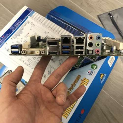 super micro 306258_1513936698_5_sq.jpg