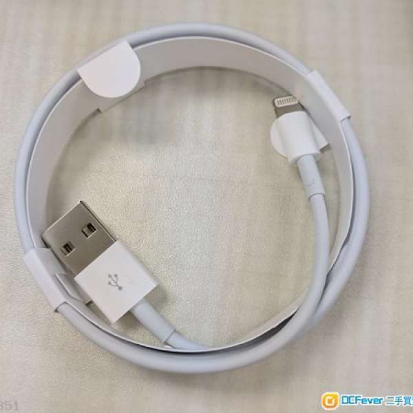 iphone ipad 原装usb 充电线 lightning cable