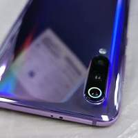 小米9 紫色香港行货 6+128GB 不接受议价