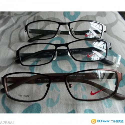 什么样的眼镜框流行,什么样的眼镜框时尚又好看