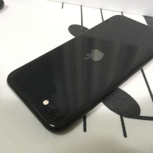 Iphone SE 2020 128GB Black Full Set 黑 齊件 有保養 - DCFever.com