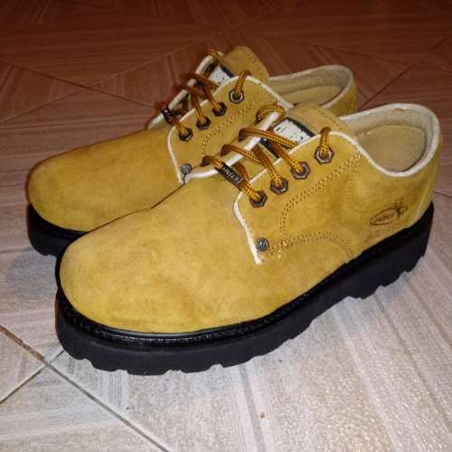 全新 COUBER.G Boot Shoes 全新 COUBER.G Boot Shoes