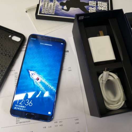 huawei honor v10 太空蓝6 128行货全套 90%新