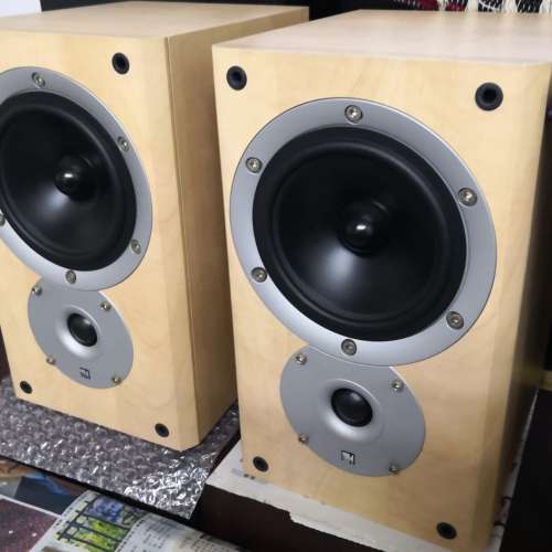 kef cresta 10