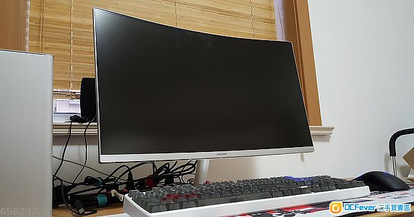 賣SAMSUNG CF591 27吋高階曲面顯示器