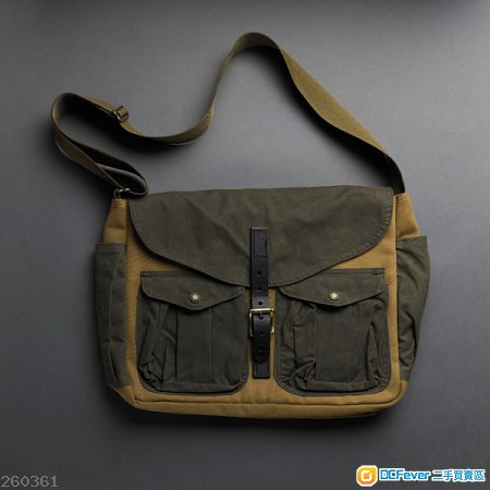 Filson messenger bag 99%new made in usa
