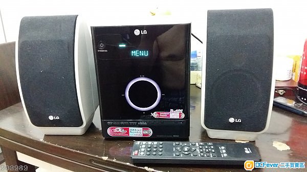 LG mini CD/DVD Hi-Fi System 220V
