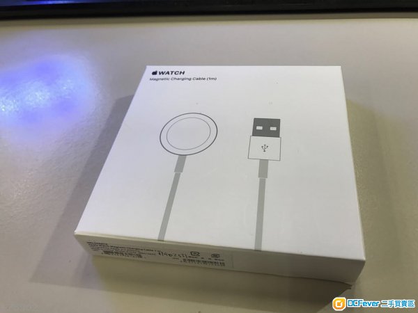 全新未開 原廠 APPLE WATCH 磁吸充電線,第一及二代手錶都可用。