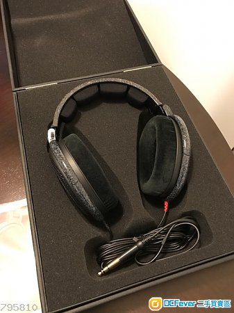 Sennheiser HD 600