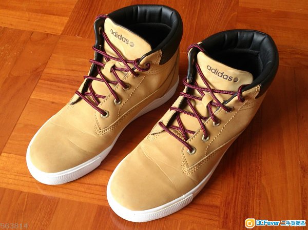 Adidas 黃靴