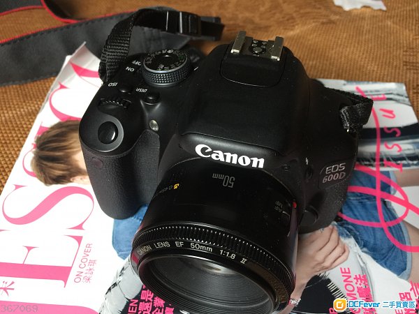 90% 新 Canon 600D (只售機身),3 吋大芒,反芒。冇盒,跟原廠電池,充電器。