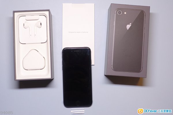 出售 全新 iPhone 8 256G 灰色 Apple HK - DC