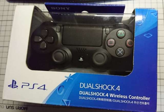 PS4 Dualshock 4 第二代手制 黑色