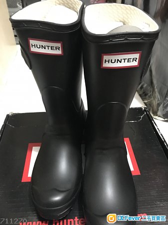 出售全新Hunter女裝雨靴Size EU35/36 UK3 售$350