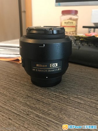 Nikon 35mm f/1.8G DX
