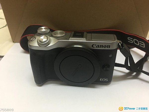 Canon EOS M6 + 15-45mm f\/3.5-6.3 IS STM +