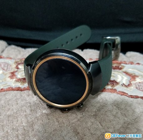 95%新 Asus Zenwatch 3 WI503Q 黑金色 胶表带