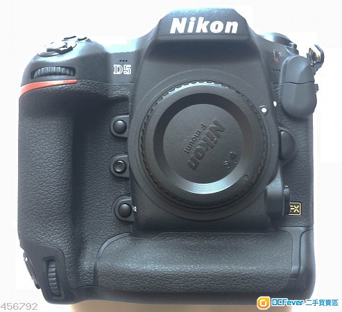 99%新行貨3個月機長保Nikon D5 CF版 3粒EL18b,快門178,頂級128G CF 70-200LB6可換Z7,A9,D850