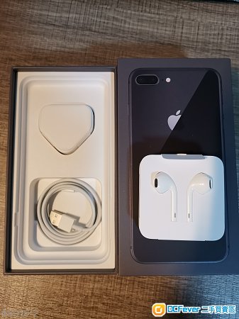 iPhone 8 Plus lightning Earpods / lightning to 3.5mm / 充電器及lightning線