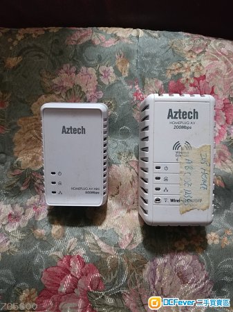 Aztech homeplug AV 200Mbps, 500Mbps 2 units