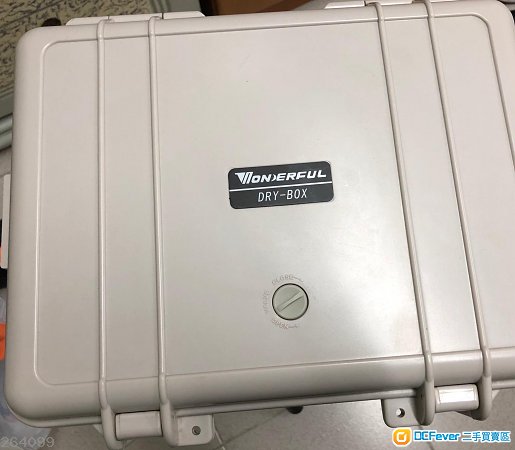平售wonderful防潮箱