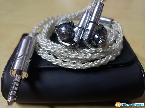Acoustune 1670ss