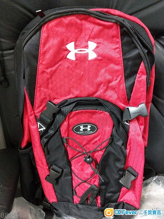 全新Underarmour 30L背囊