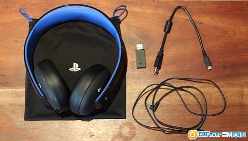 Sell Sony PS4 Gold Wireless headset耳机 99%